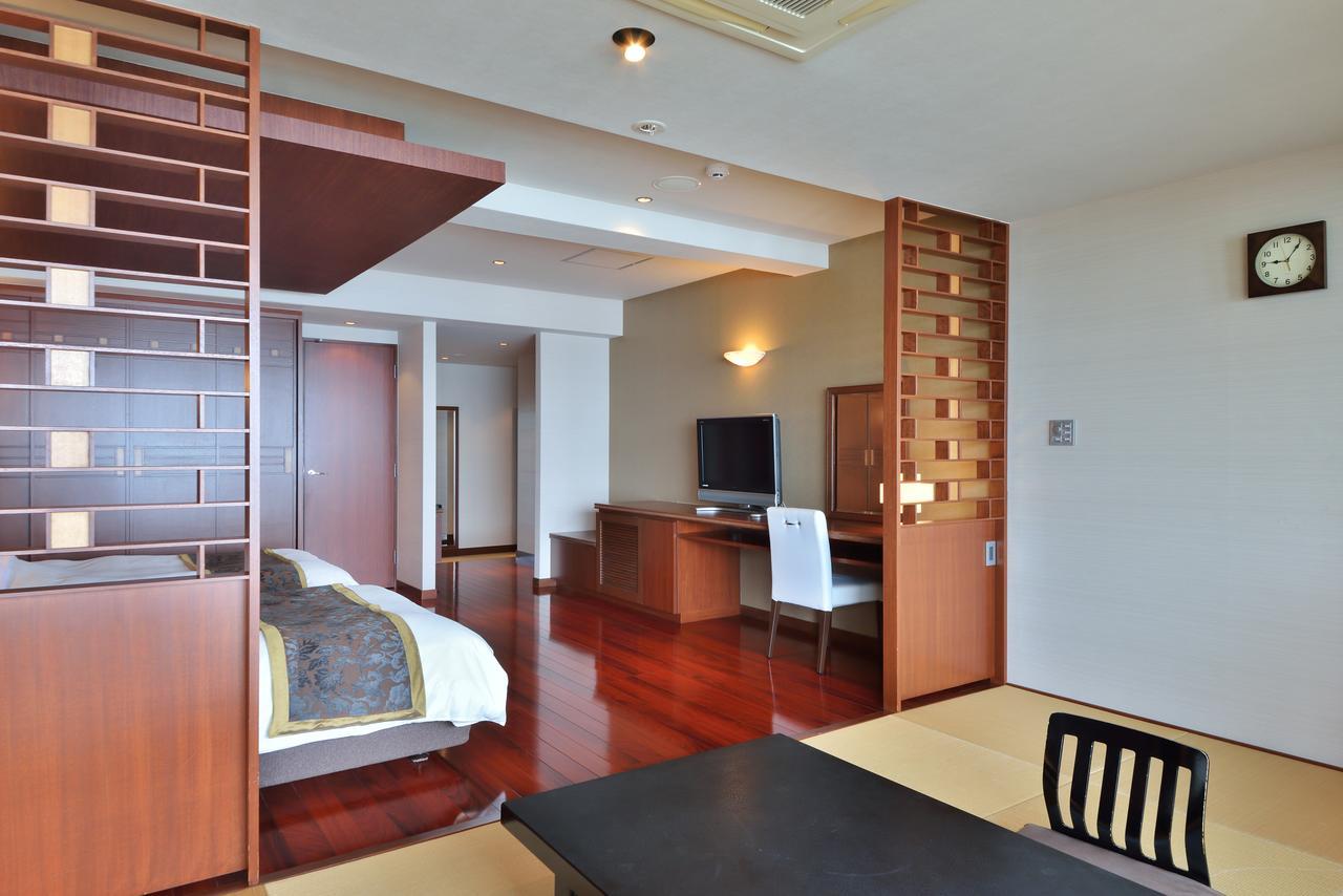 Uminoyasuragi Hotel Ryugu Kami Amakusa Exteriör bild