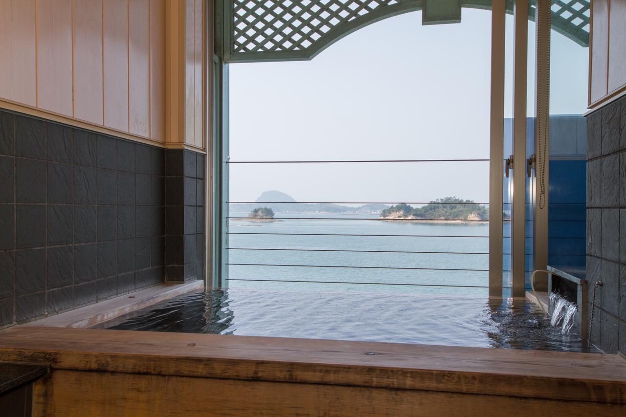 Uminoyasuragi Hotel Ryugu Kami Amakusa Exteriör bild